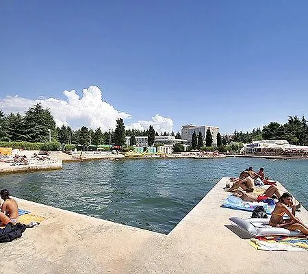 Tina With Jacuzzi Appartamento
