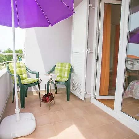 Tina With Jacuzzi Apartment Porec